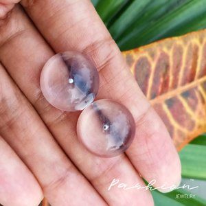 Clear round earrings